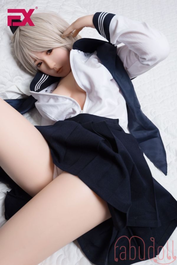 清楚な美少女ルックス C-Cup セックスドール