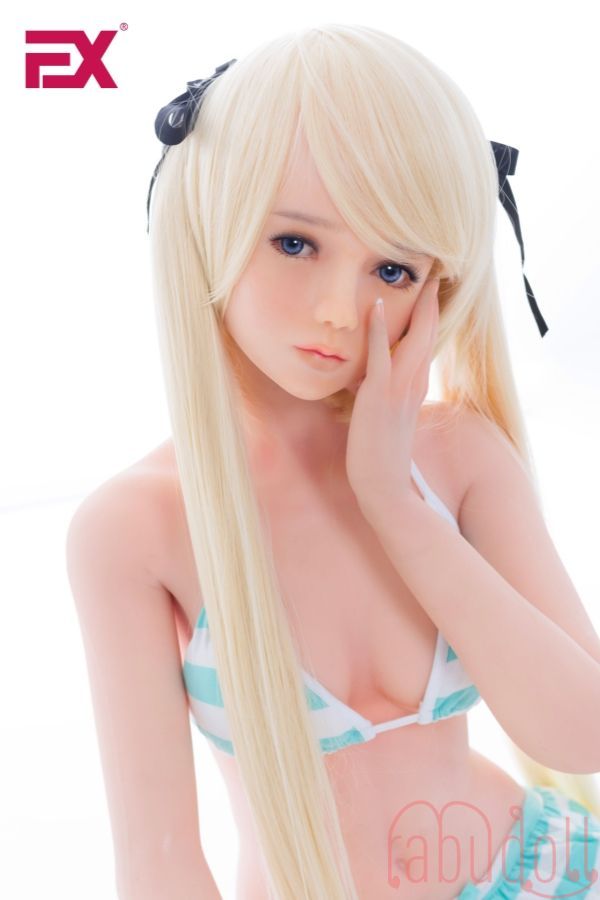  細身 可愛い顔 セックス人形