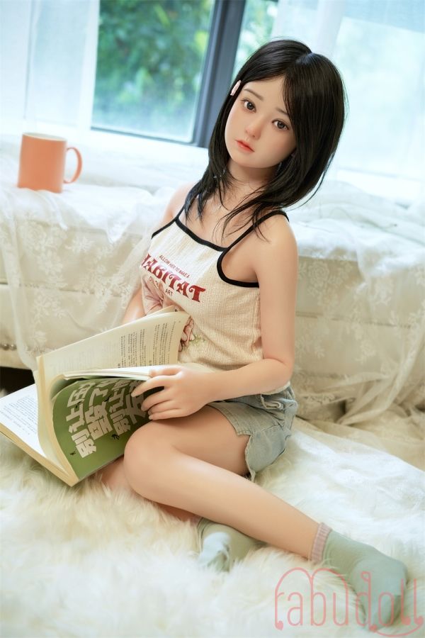 S46 可愛い顔 スリムボディ セックス人形