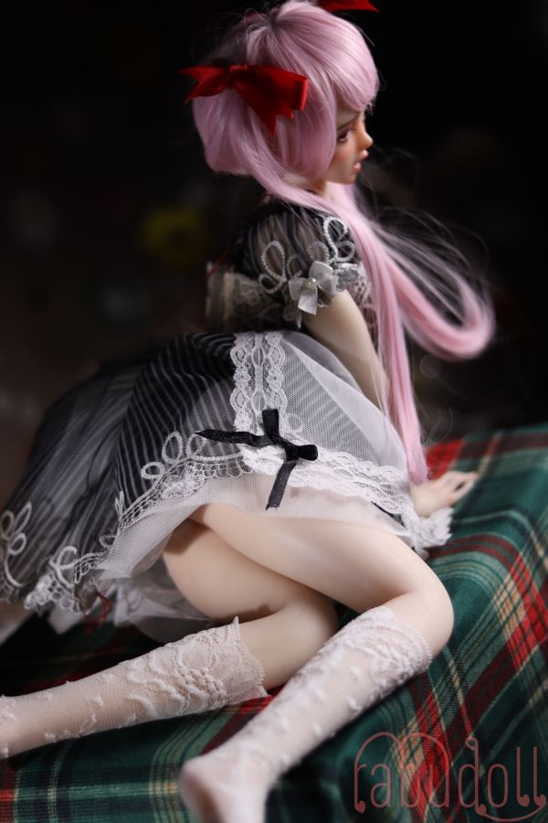 ピンクの髪 アダルト 人形