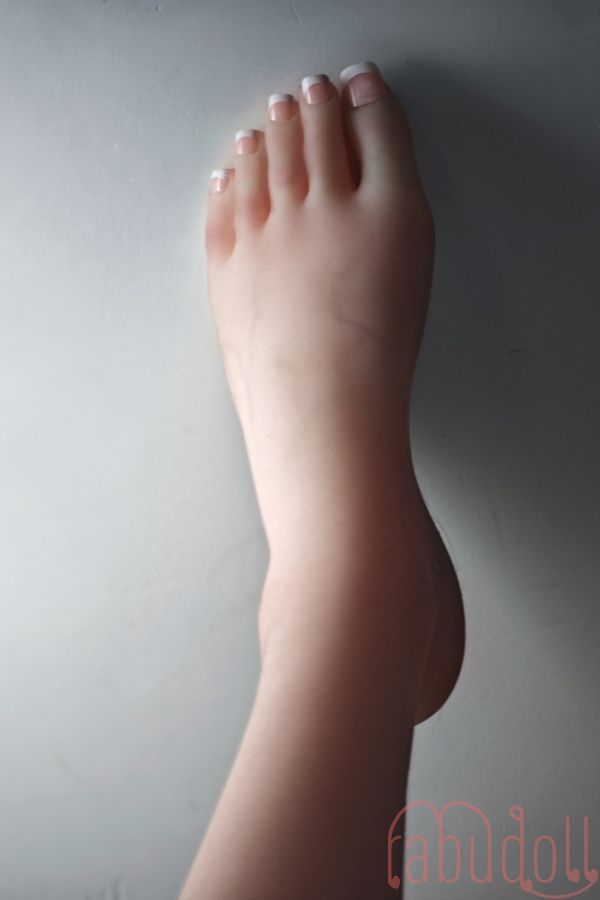 ElsaBabe ダッチワイフリアル