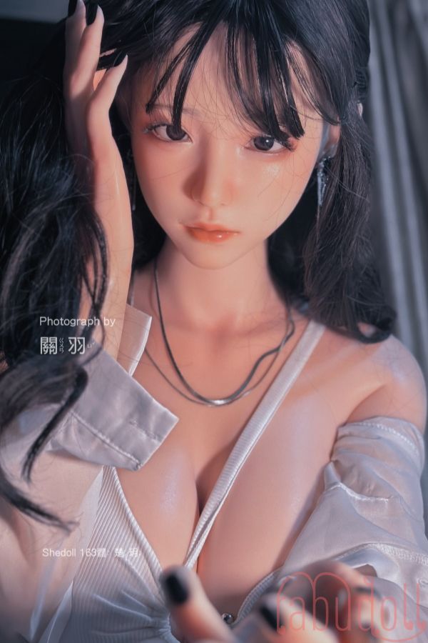 長身グラマラス アダルト 人形