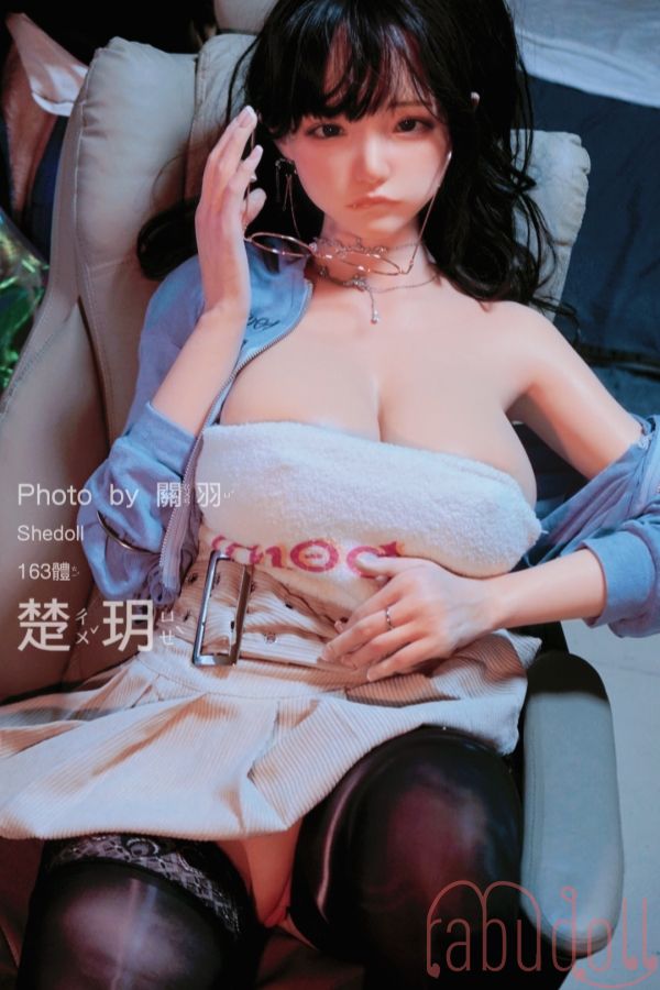 妖艶な美人ルックス ドール 等身 大