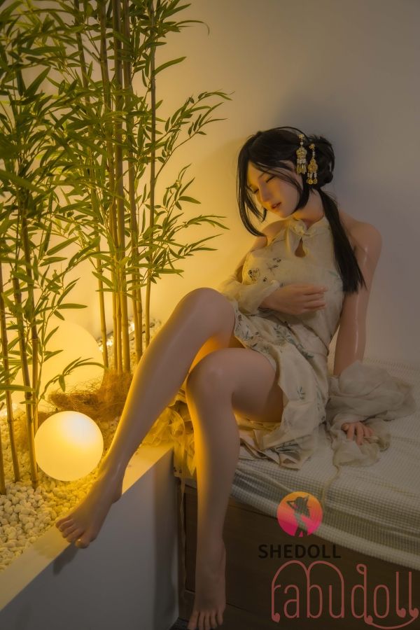 リアルドール高級　SHEDOLL