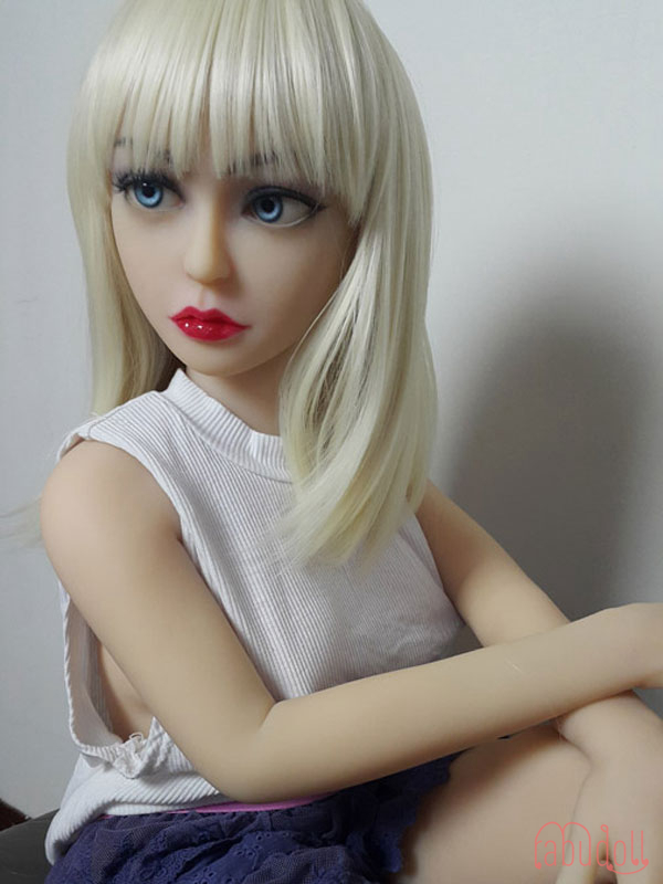 リアルドール まつげ