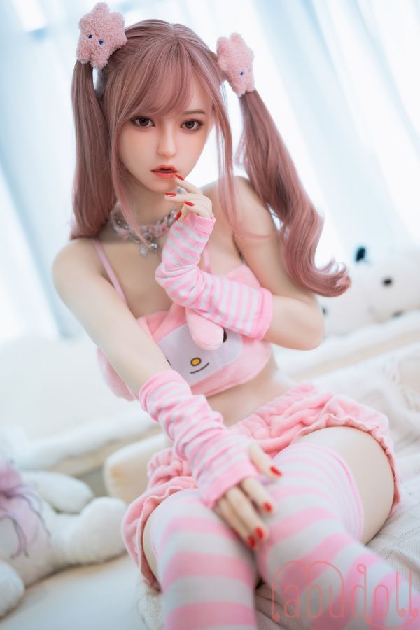 完璧ボディ G-cup セックスドール