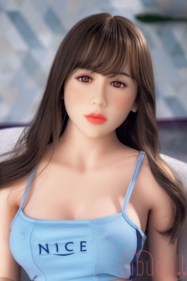 #130 美女 巨乳 デカ尻 白肌 セックス人形