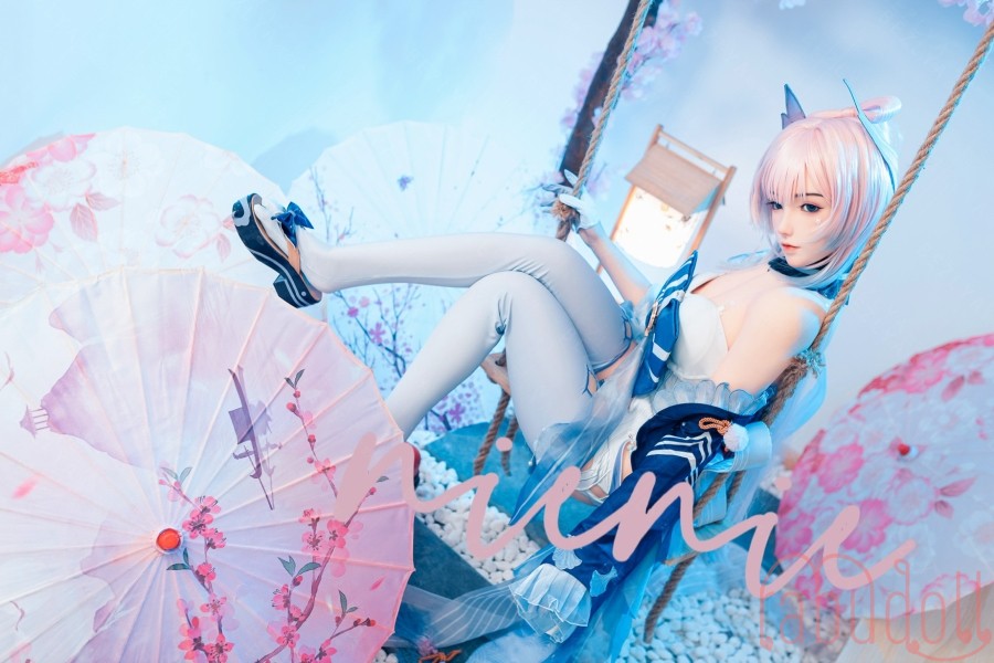 高級リアルドール　BezlyaDoll