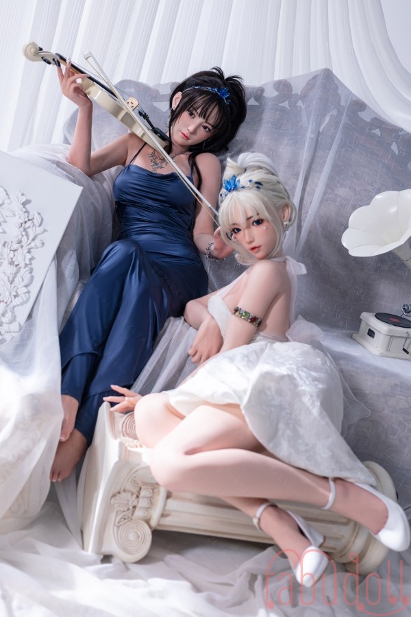 高級リアルドール　BezlyaDoll