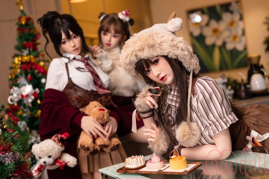 高級リアルドール　BezlyaDoll