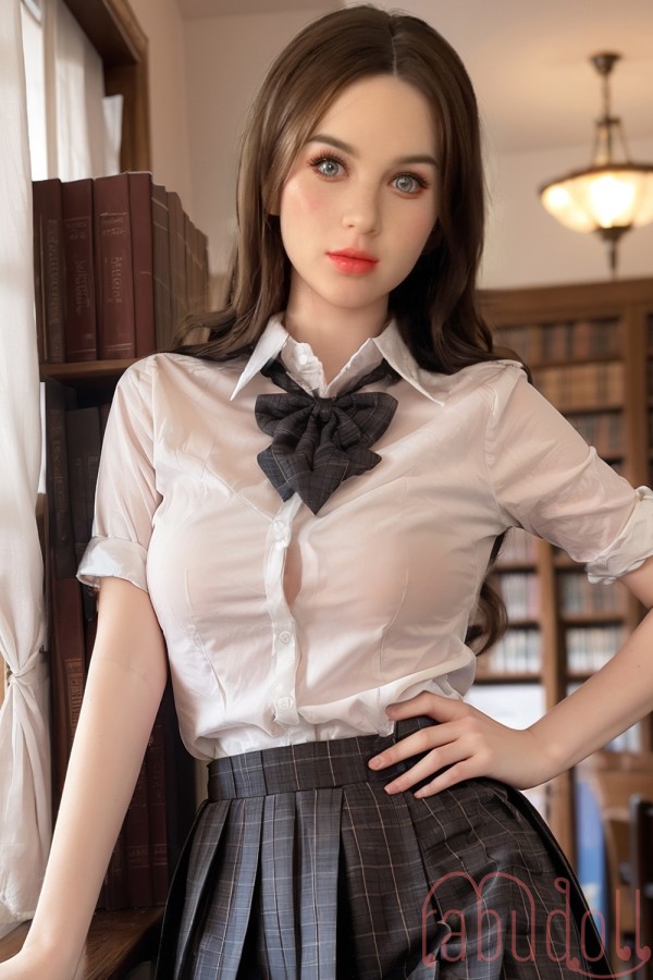 263# 外国人 美乳 デカ尻 セックス人形