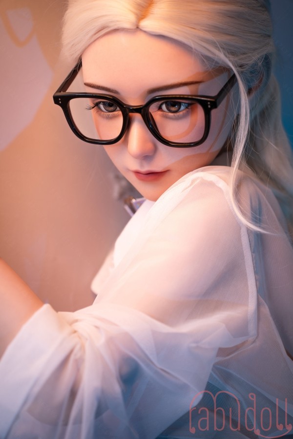  2.2CFシリーズ 巨乳 熟女 着 デカ尻 セックス人形