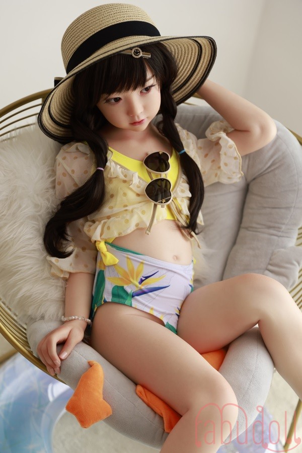 かわいい外観 バスト平 セックスドール