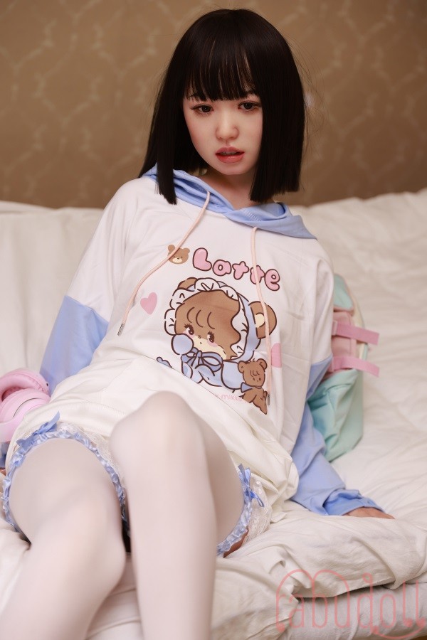 清楚で爽やかな美少女 A-cup セックスドール