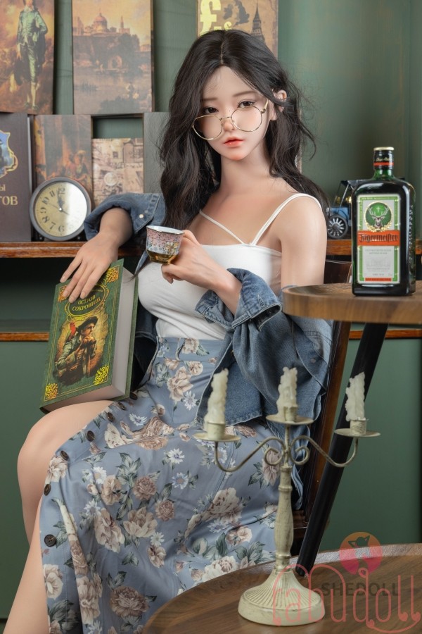 SHEDoll リアルドール