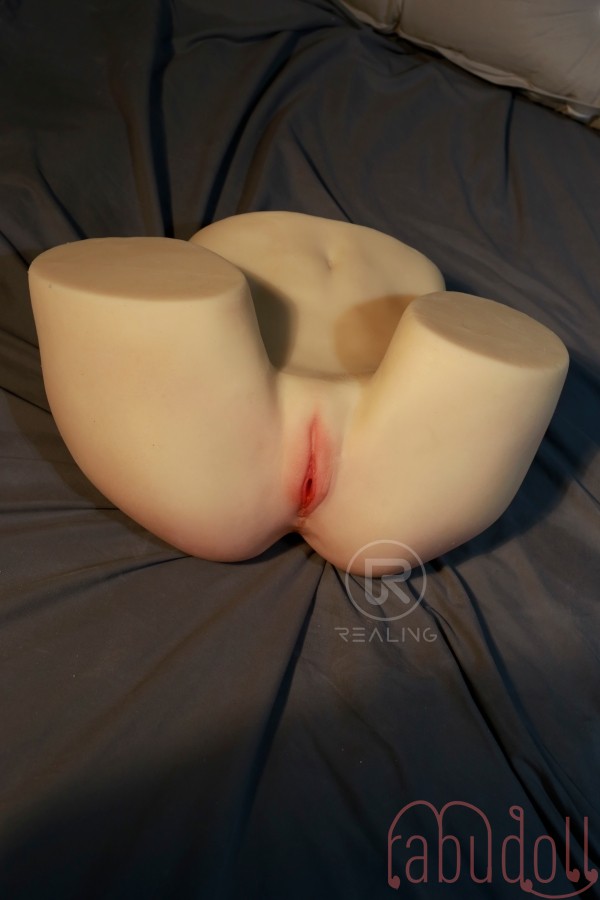 触感もプニプ  セックスドール