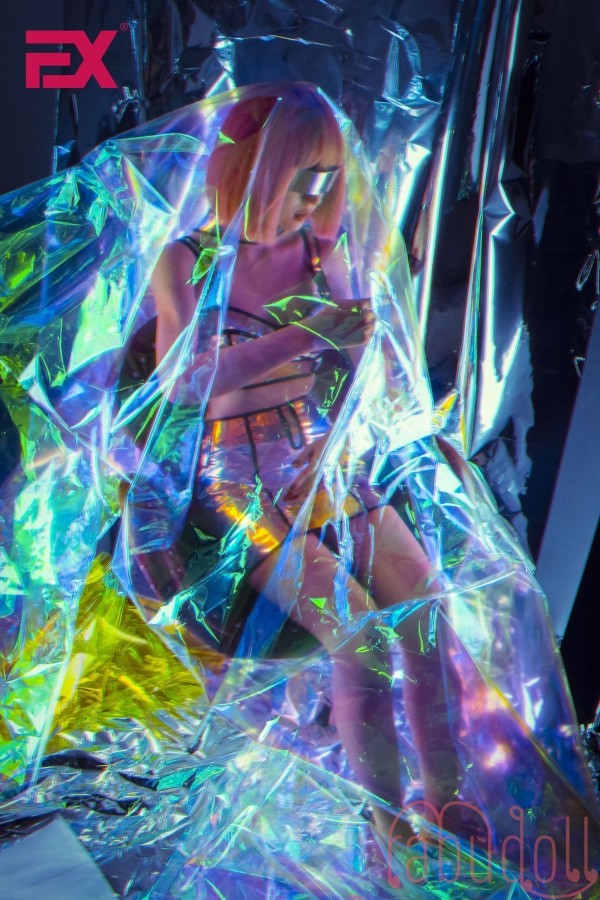 ハイテクガール ドール 等身 大