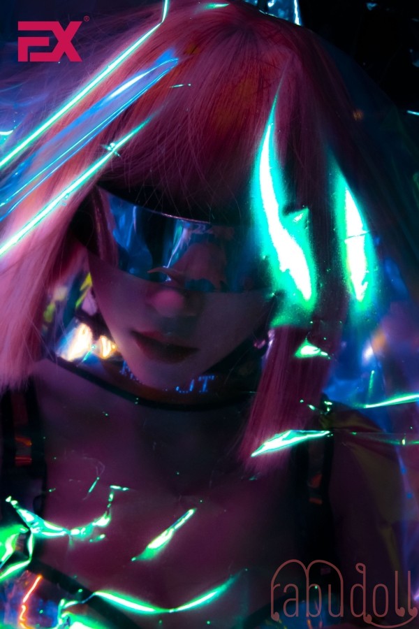 ハイテクガール 等身 大 ダッチワイフ