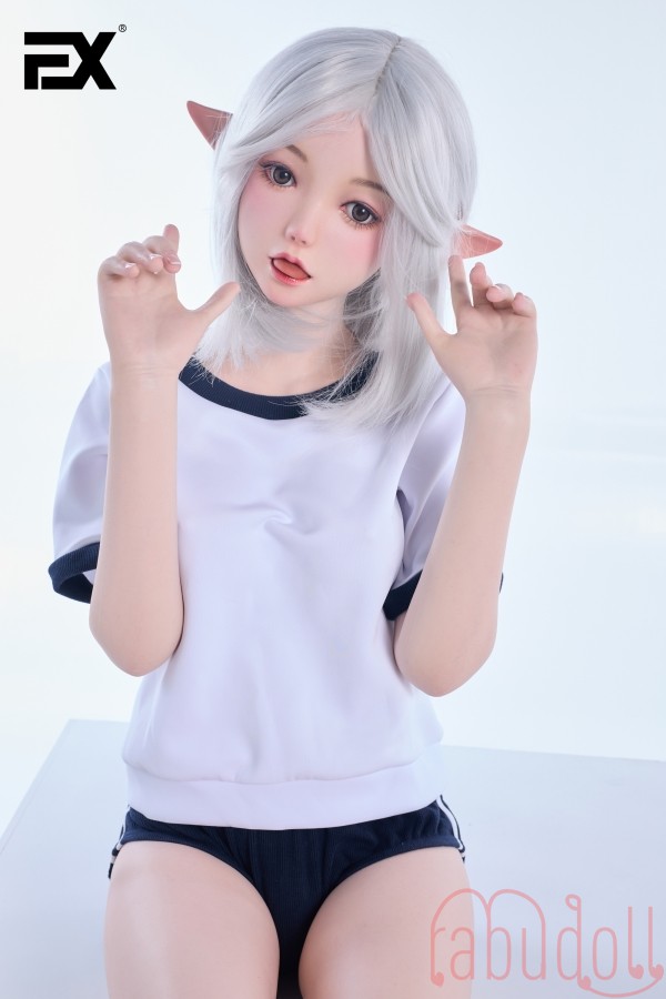 可愛くて小柄な姿 C-Cup セックスドール