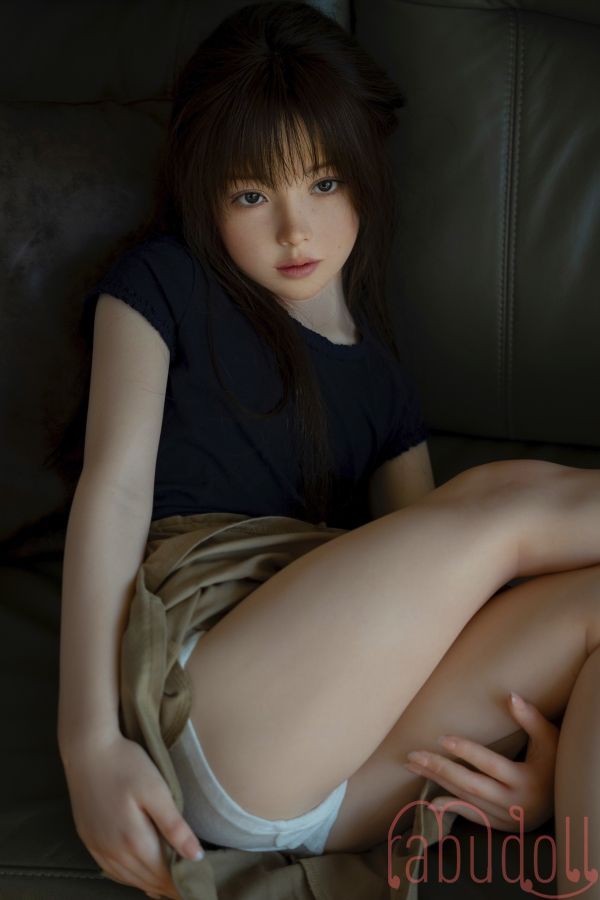 かわいい女性 アダルト 人形