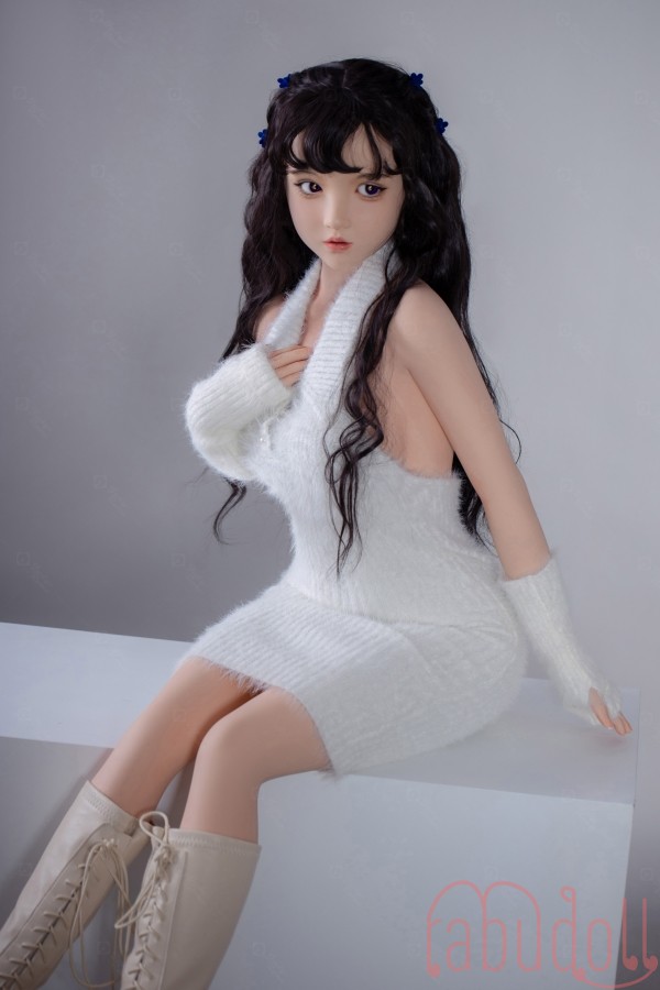 可愛らしい アダルト 人形