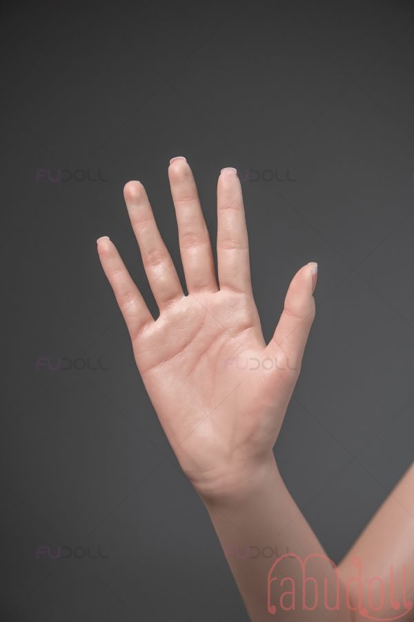 スレンダーな体型 ドール 等身 大