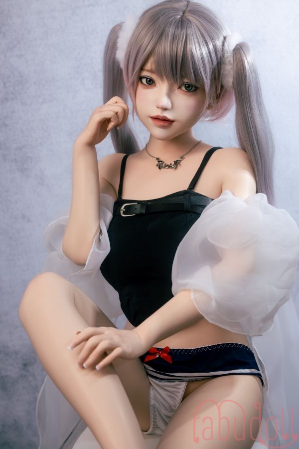 柔らかそうな体 D カップ セックスドール