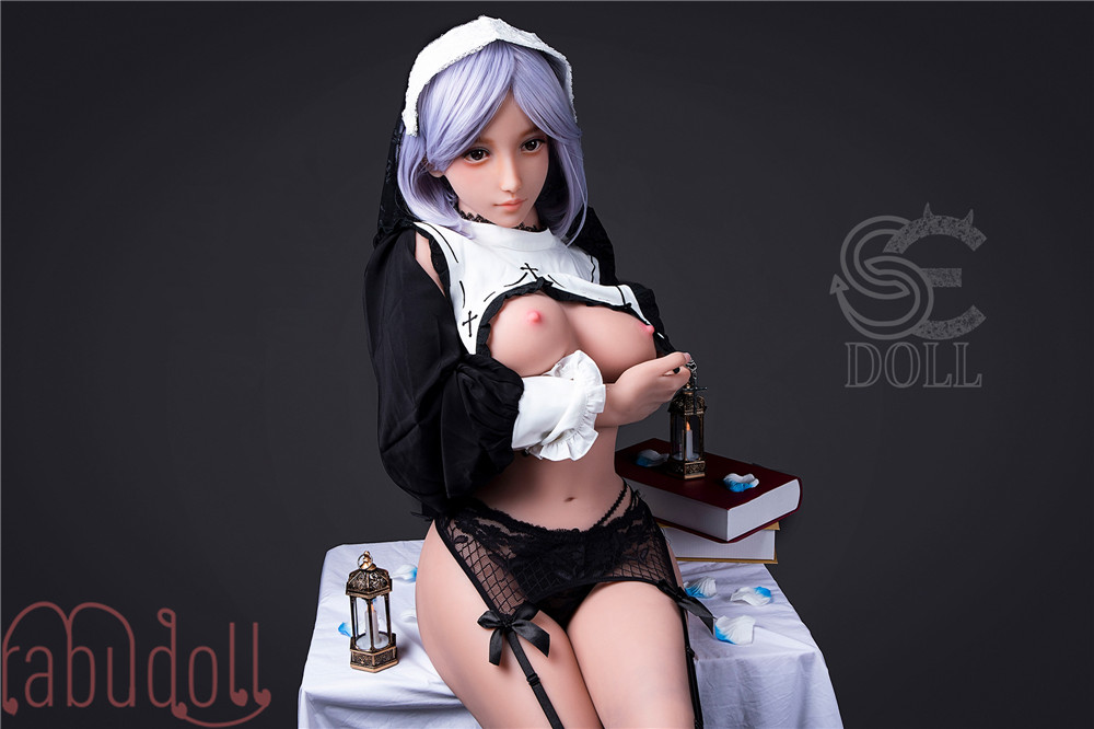 艶めかしい 等身大ラブドール画像