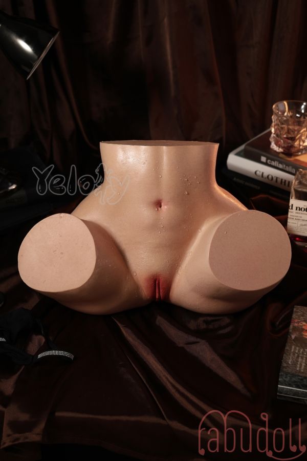 美しいお尻 リアルドール半身