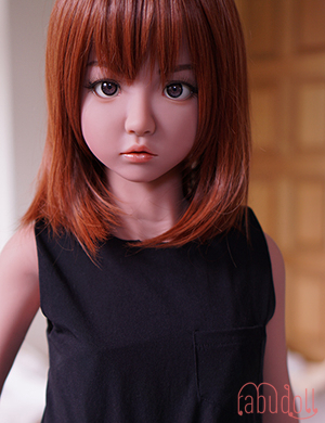 黒ギャルの黒いボディの美羽ちゃん小柄写真