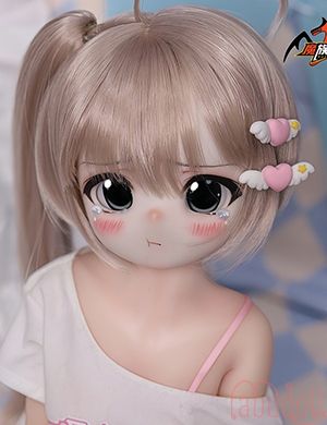 二次元等身大ドール